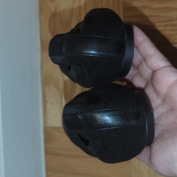 Stuart Weitzman Flats Size 7 - Picture 3 of 5